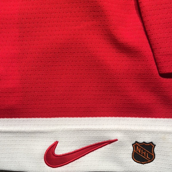 Detroit Red Wings Nike Jersey - Picture 5 of 7
